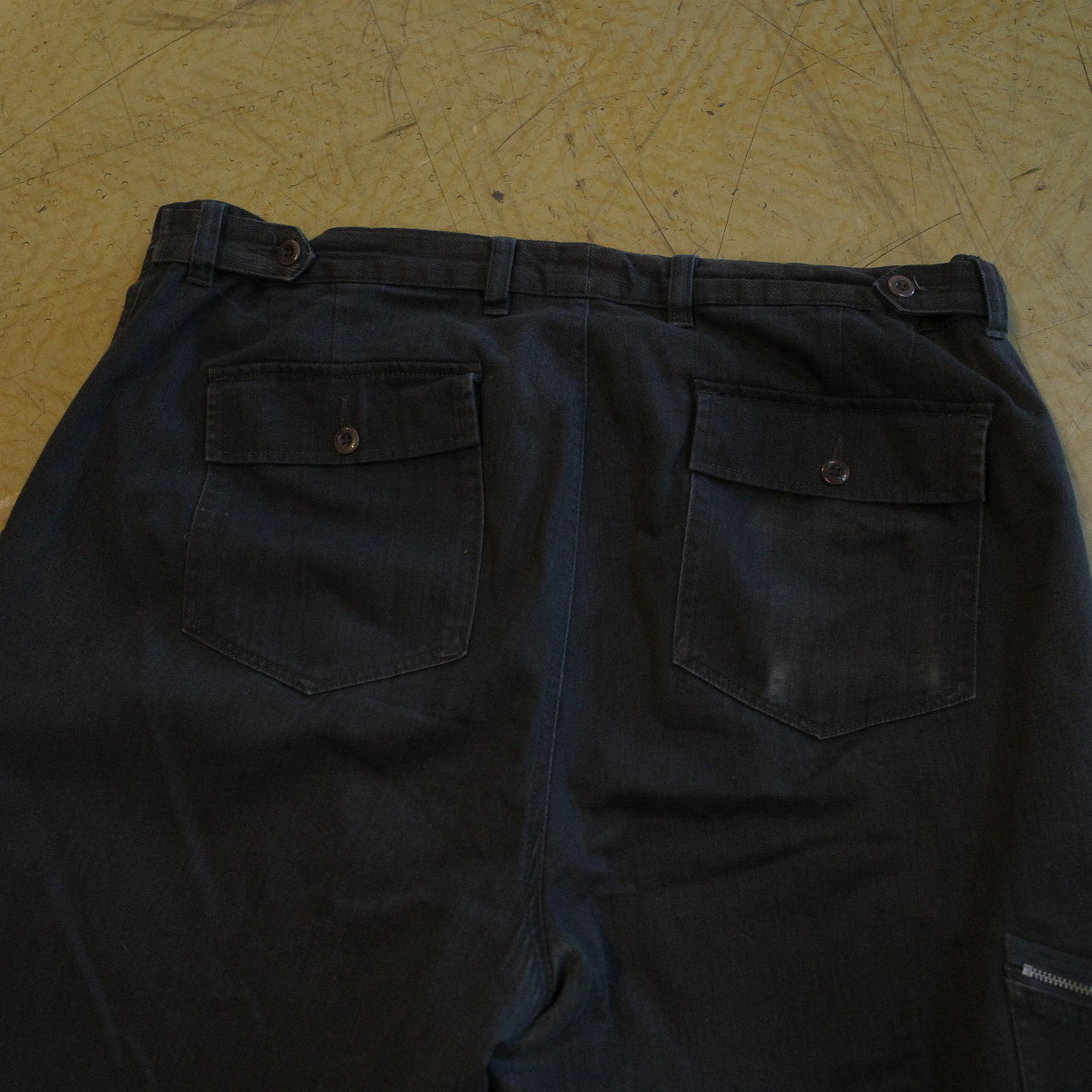 Tommy Hilfiger Pants Mens W40 L34 Baggy Pocket Black Faded Cargo Chino