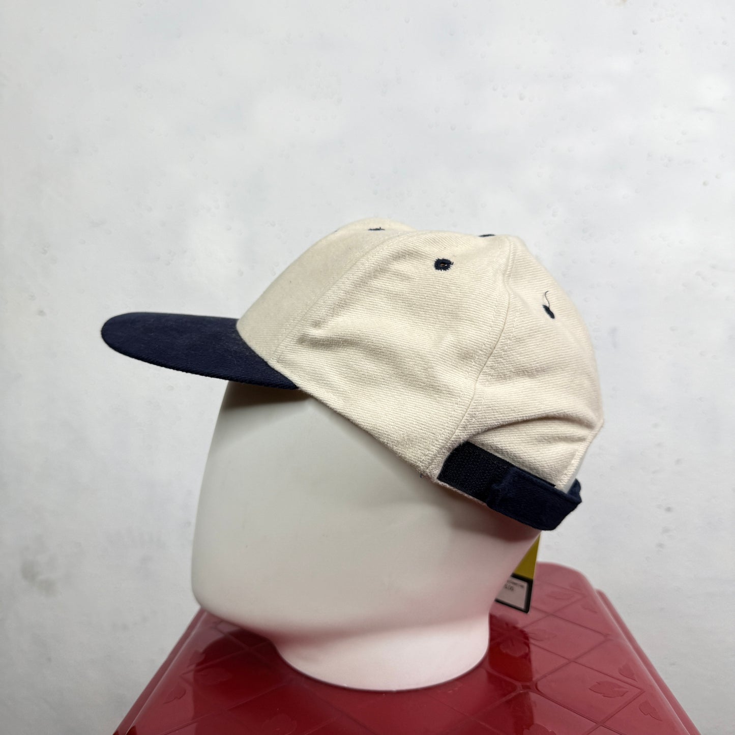 00's Bronson Shield Crest Navy Cream Cap