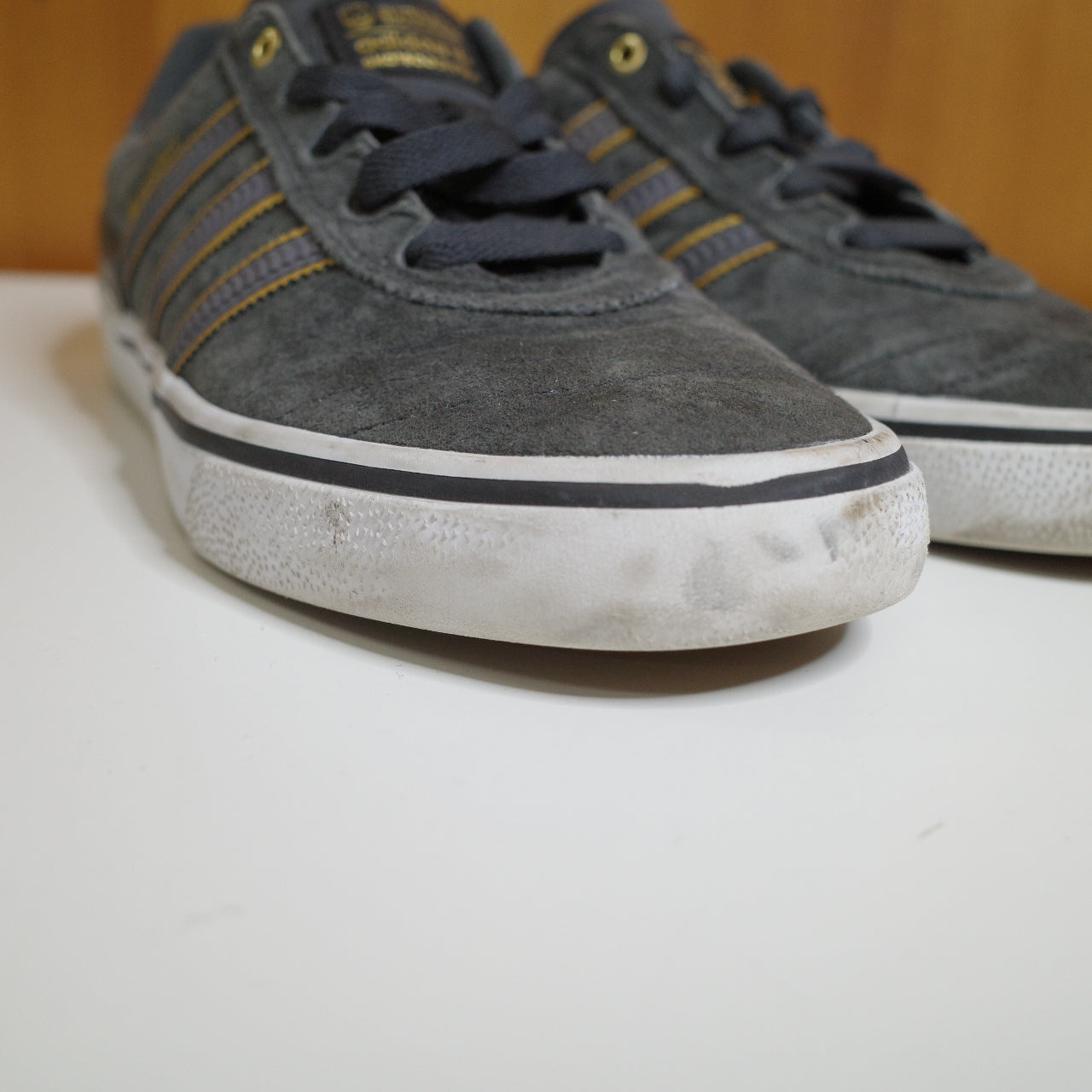 Adidas X Spitfire Busenitz Skateboarding Shoes Gray Suede Mens Sneakers US8