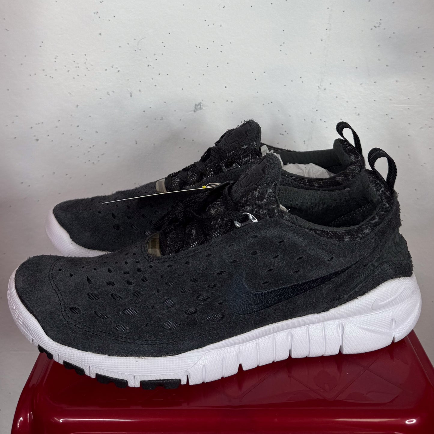 Nike Free Run Trail "Black/White" New (US10.5)