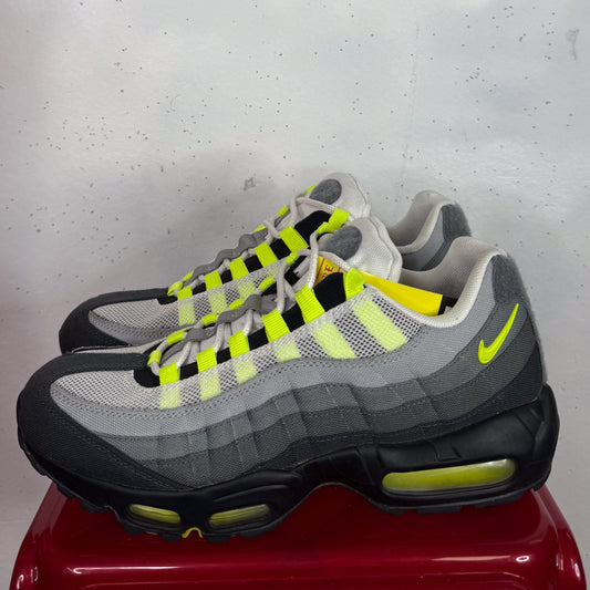 Nike Air Max 95 V SP "Patch Neon" (US8.5)