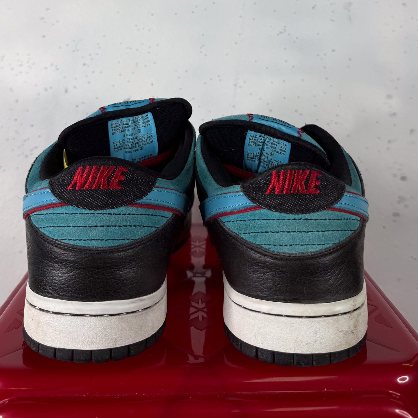 Nike SB Dunk "Angel + Demon" (US11)