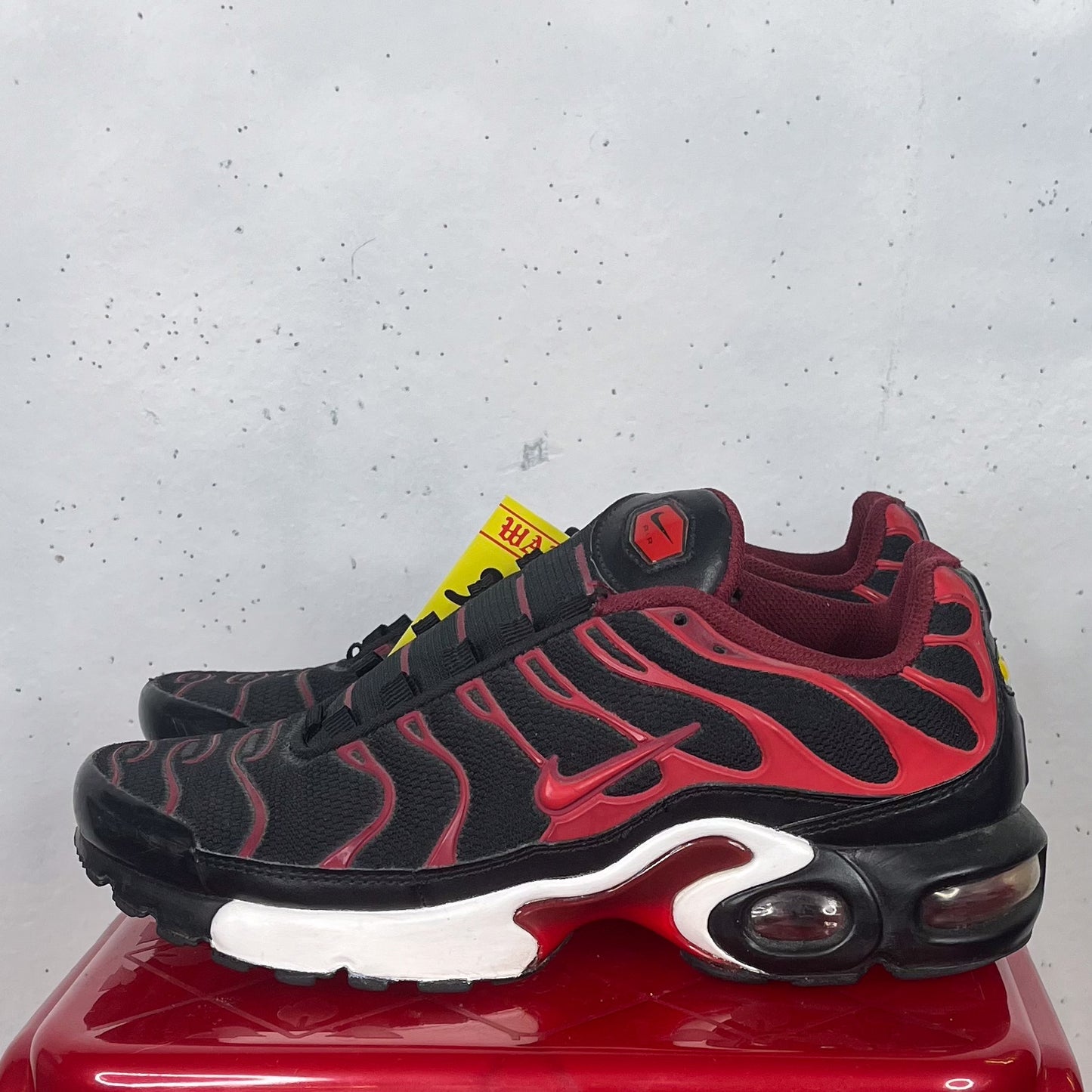 Nike Air Max TN GS "Demons" 2016 (US6Y)